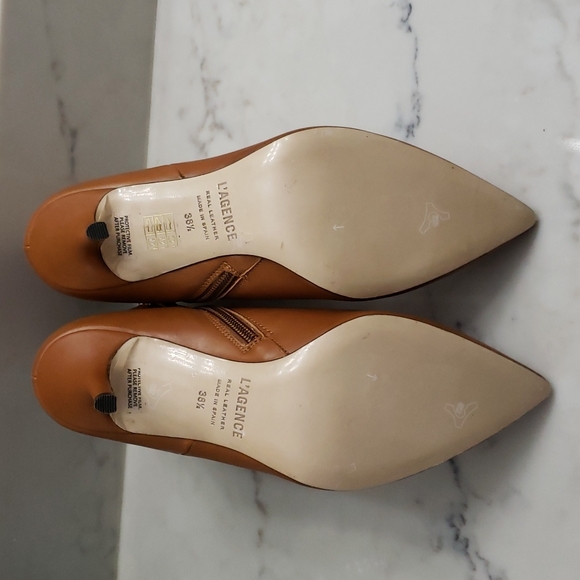 L'AGENCE Aimee II Bootie in Luggage Brown Size 38 1/2 - Picture 7 of 9